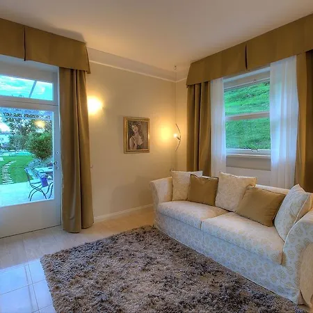 Maggiore Villa *